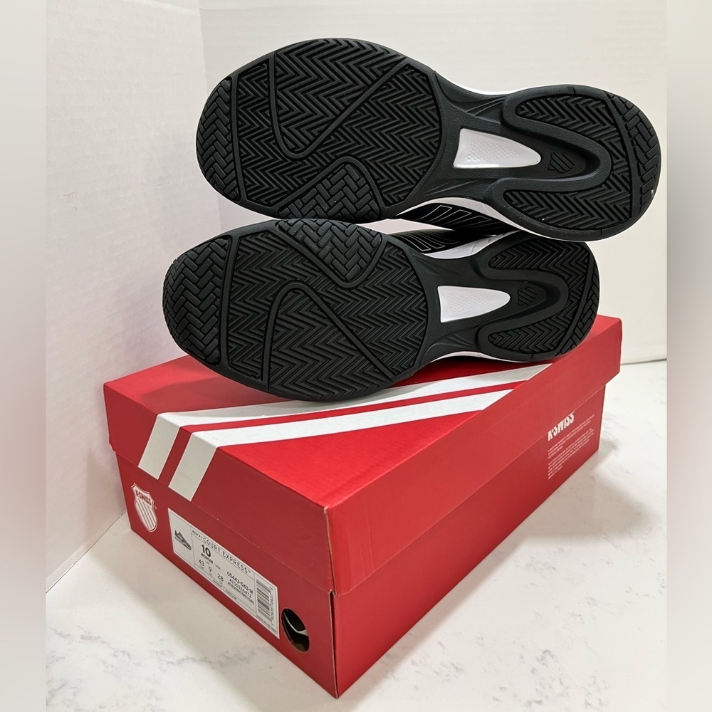 K-Swiss Court Express Black and White Shoes - Picture 10 of 10